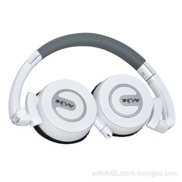 Foldable and Portable Design Bluetooth 3.0 Stereo Headphones with 3.5mm Plug and Microphone